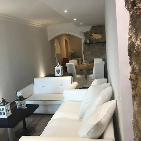 Semesterbostad Borgo D'Amare